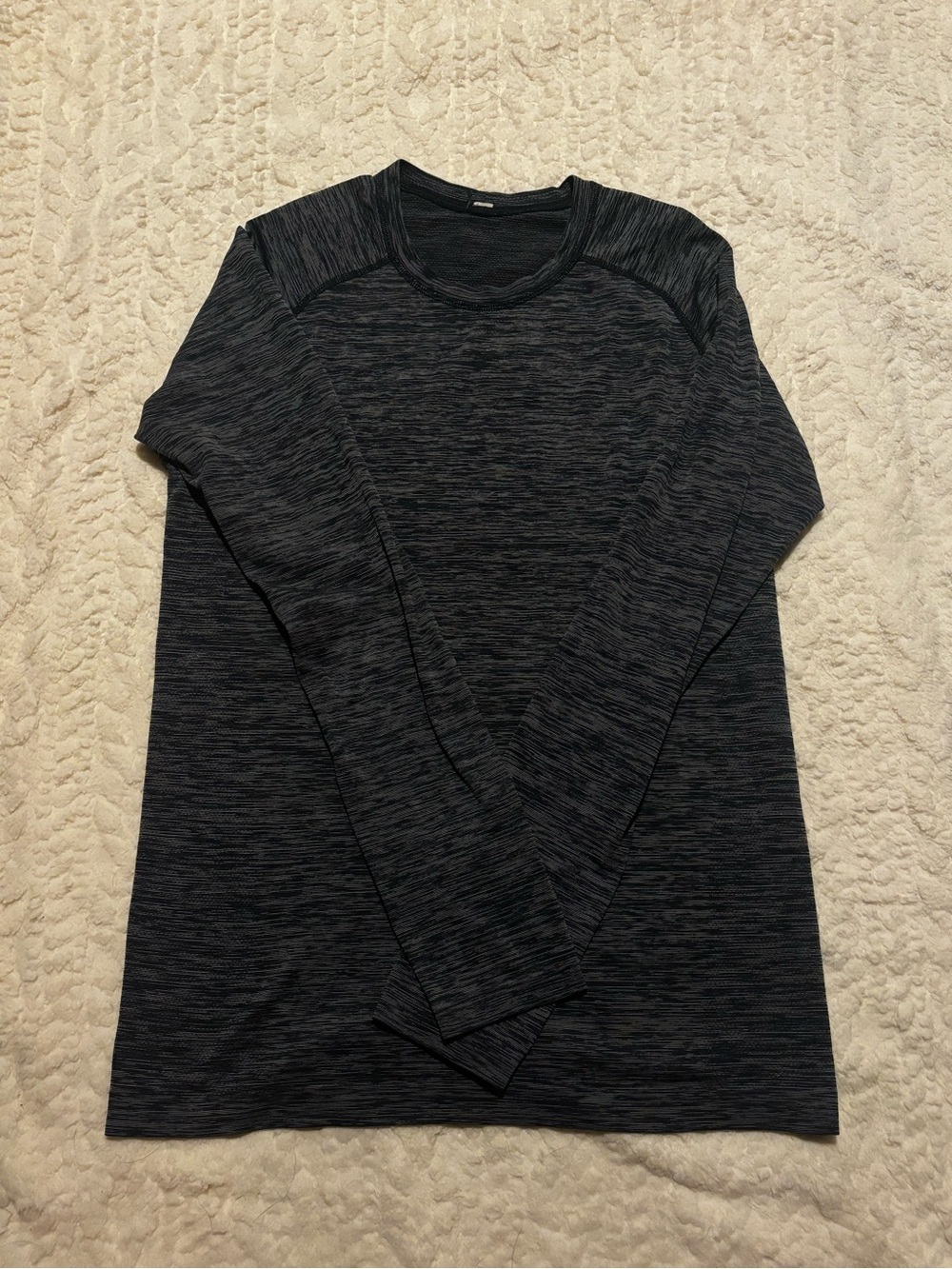 lululemon athletica Long sleeve